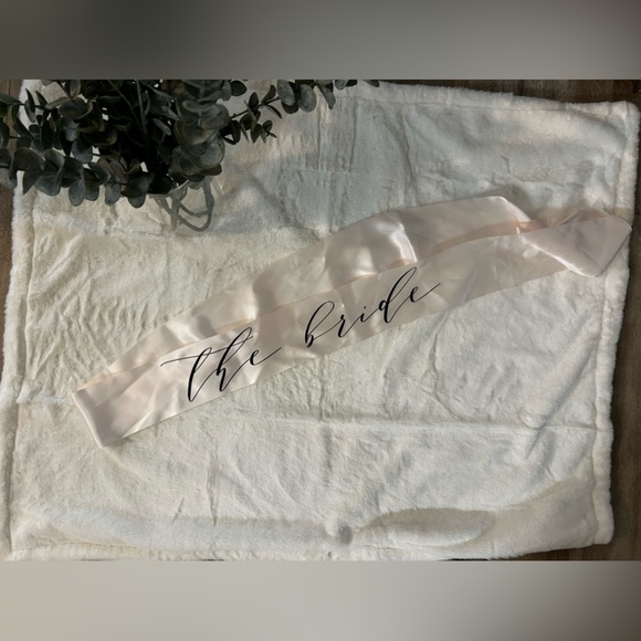 “The Bride” Sash - Picture 2 of 4